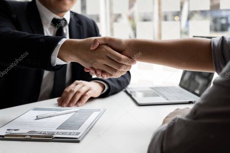 Employer creating a job offer online